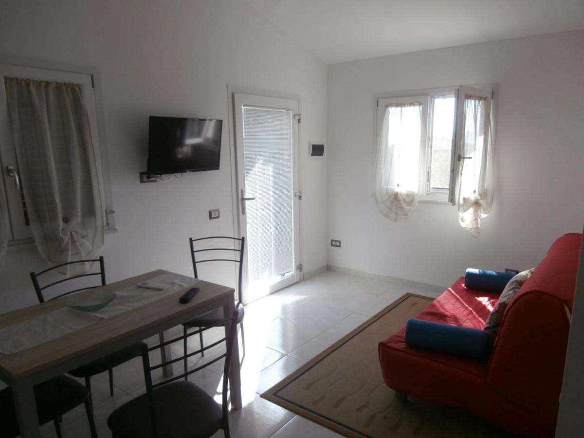 Appartement Bilo Francesca E Massimo à Castelnuovo Magra Extérieur photo